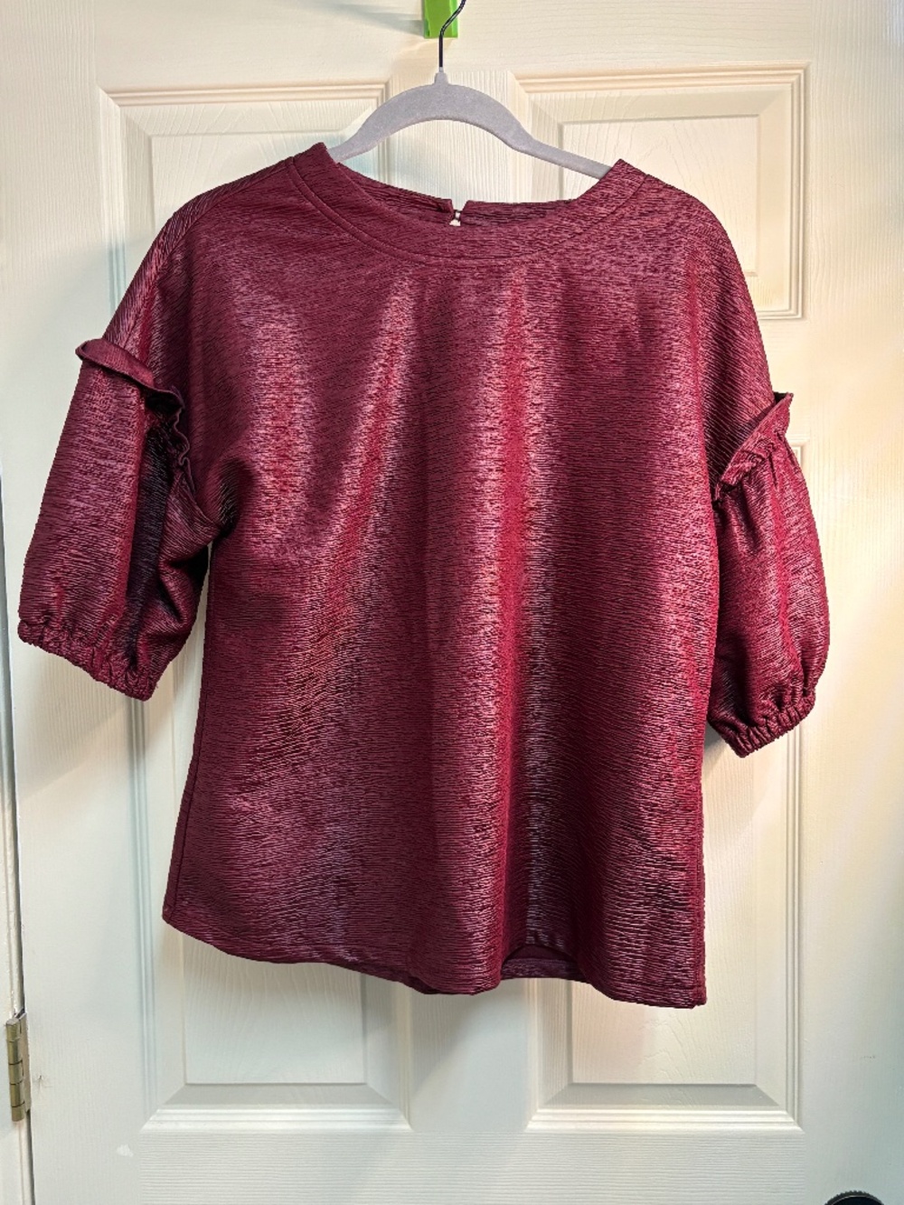 Wine colored puff sleeve top
